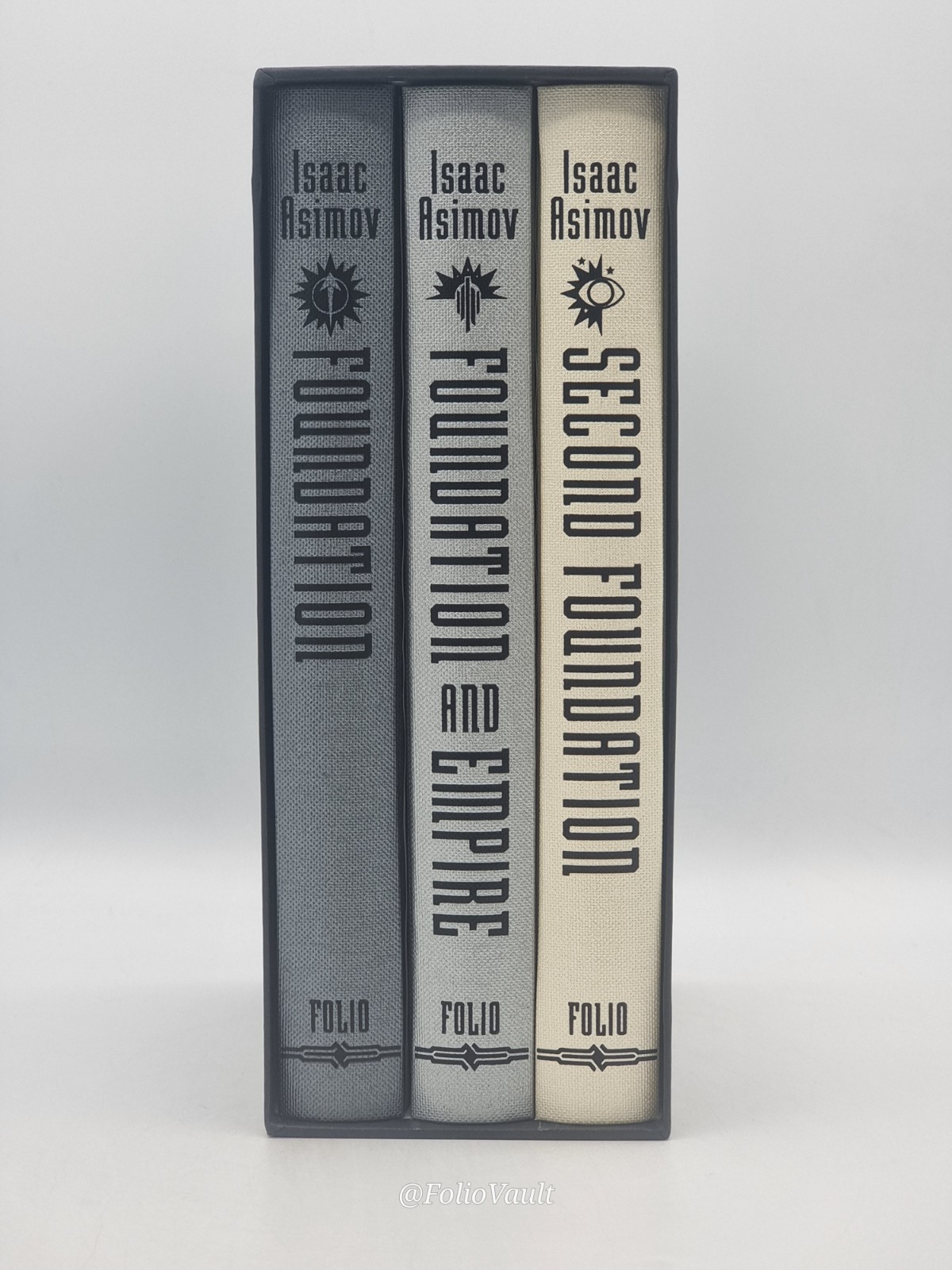 The Foundation Trilogy (3 vol.) – Isaac Asimov – Folio Society – 2021 – VGC