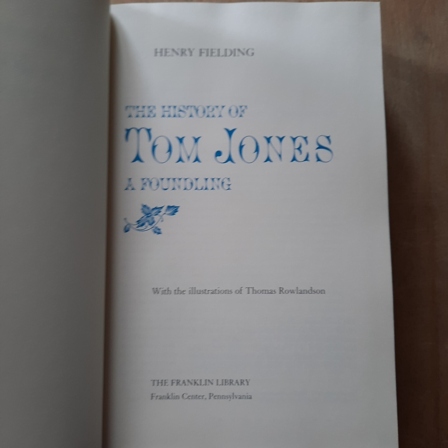 Tom Jones by Henry Fielding Franklin Library Luxury Edition 1980 Hardback Gold