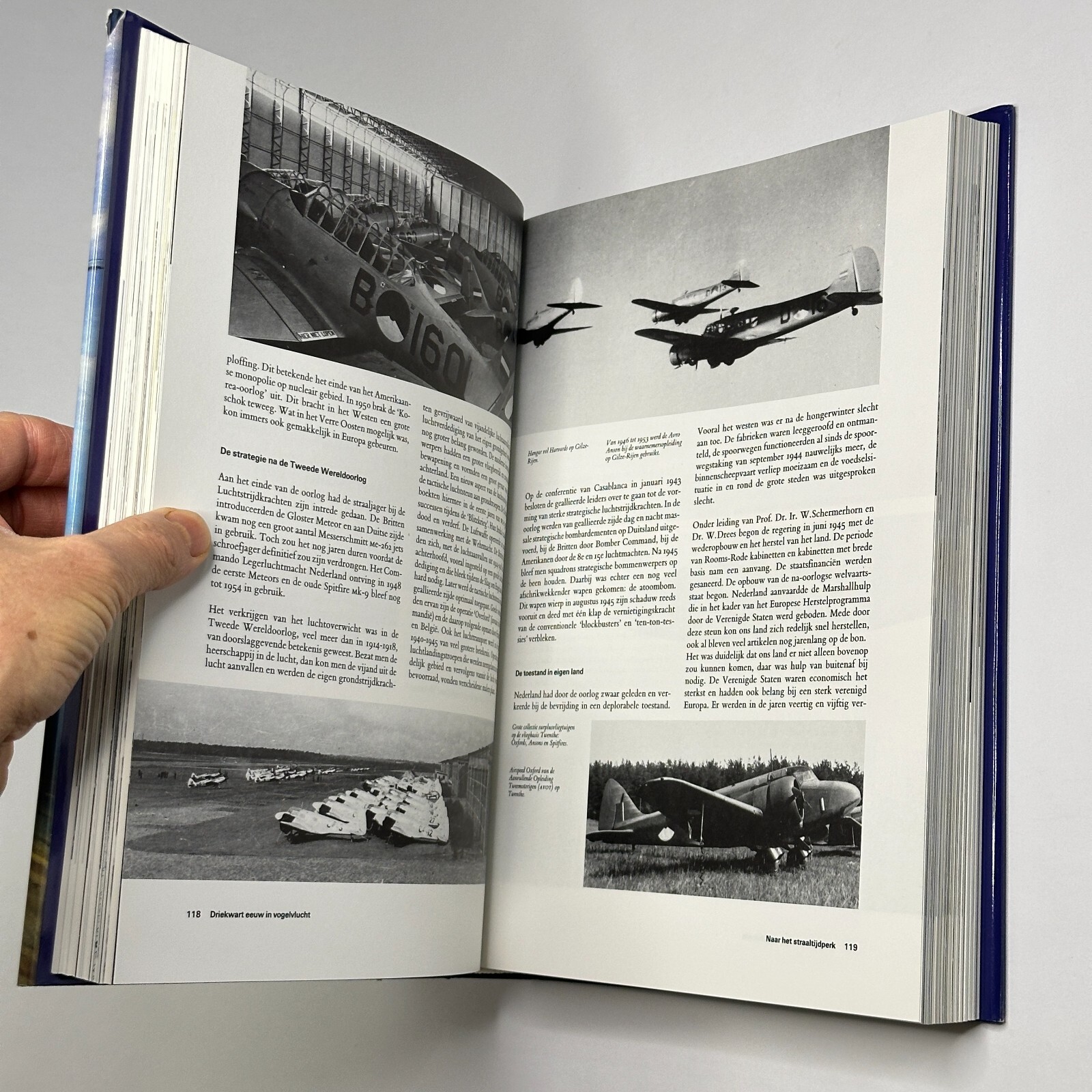 Royal Netherlands Air Force History “Vulcht door de tijd: 75 jaar” (1988)
