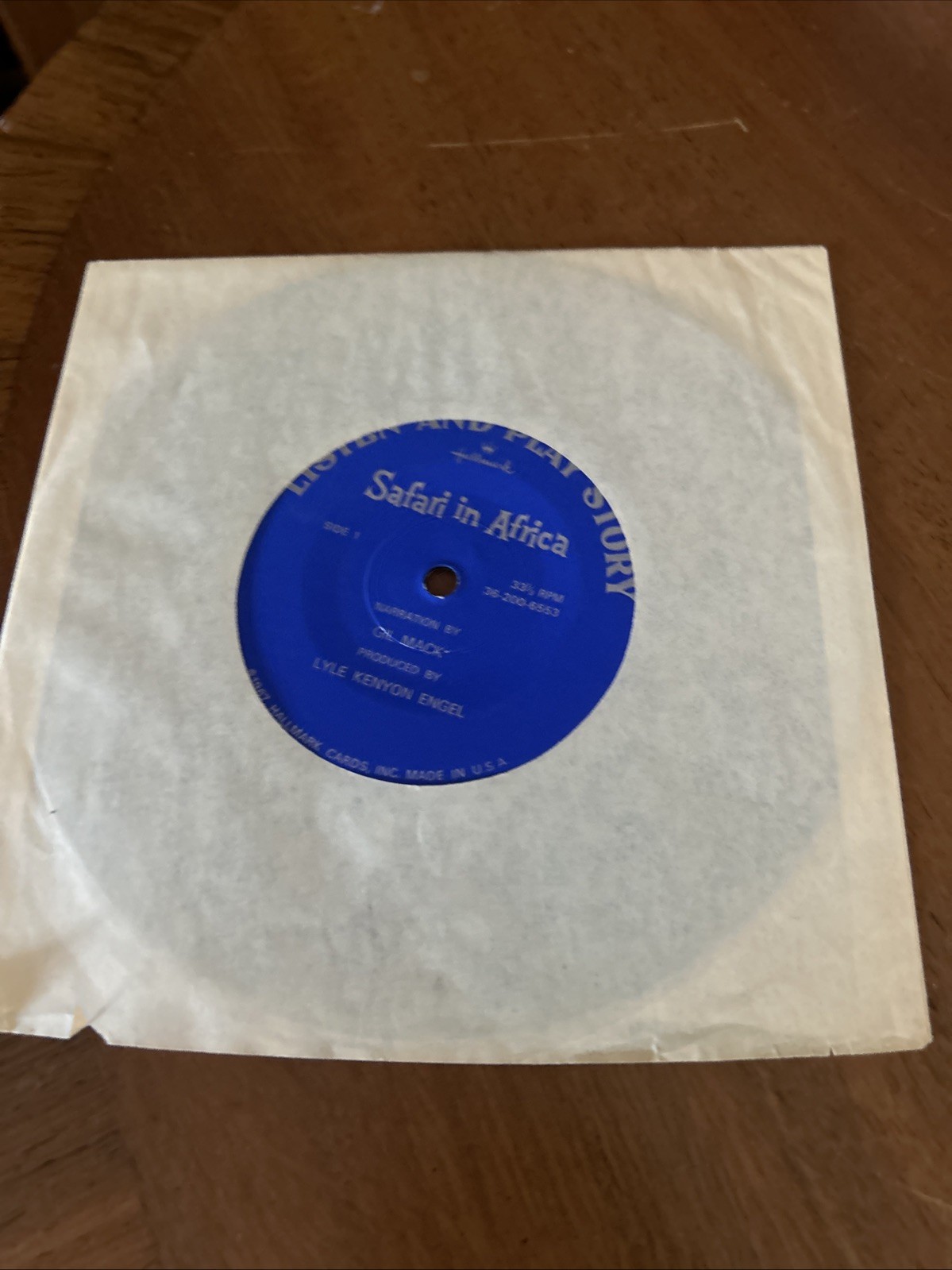 Hallmark SAFARI IN AFRICA 1967 pop-up book with record Listen and Play