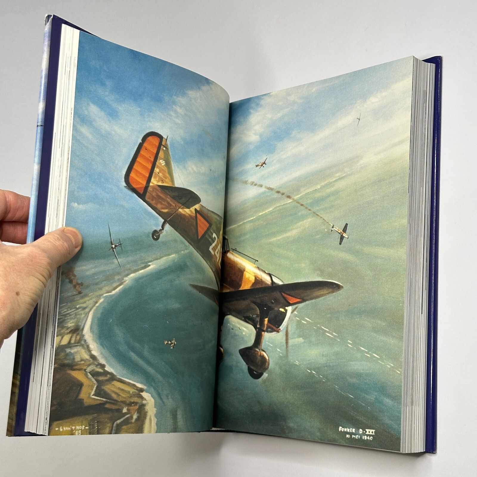 Royal Netherlands Air Force History “Vulcht door de tijd: 75 jaar” (1988)