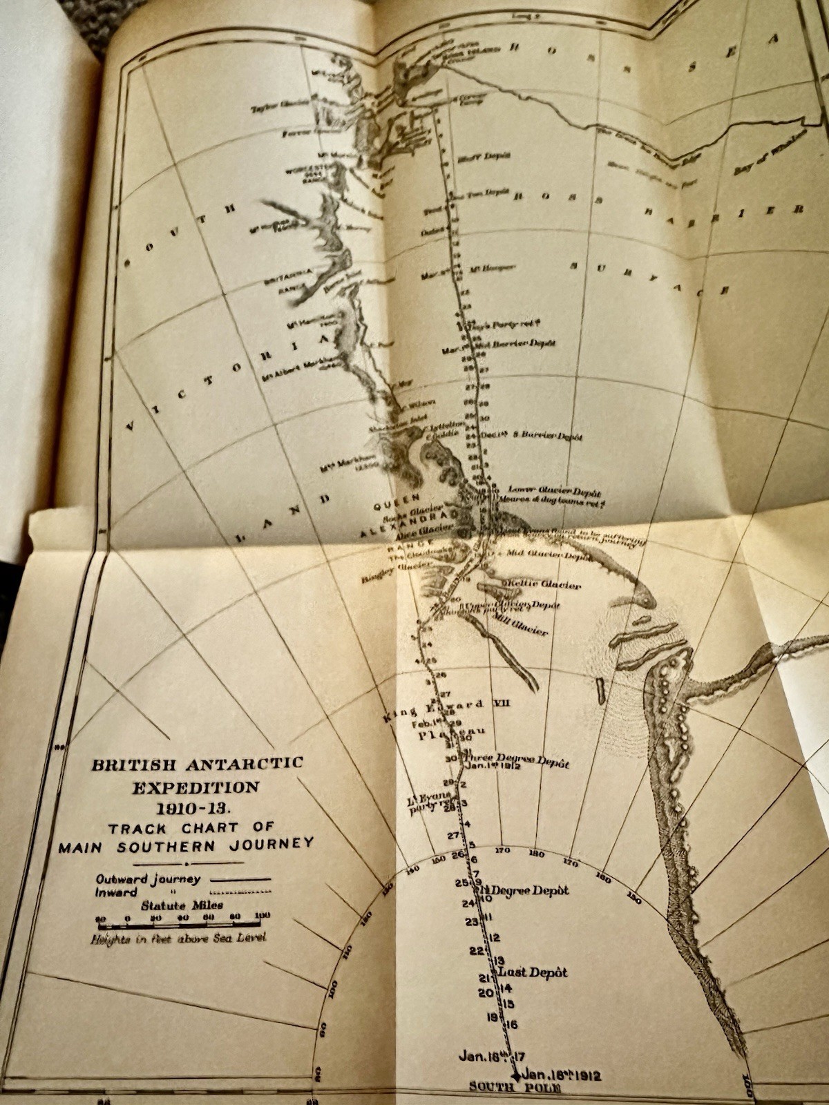 1913 1st. Amer. Ed., (2 Vols.) Scott’s Last Expedition, R.F. Scott, Illustrated