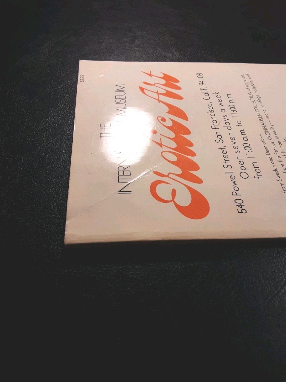 International Museum of Erotic Art book / Kronhausen