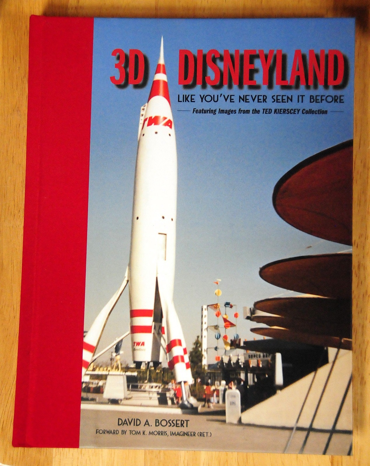 3D Disneyland: Like You’ve Never Seen It Before, 2020 Hardcover Book, Near Mint