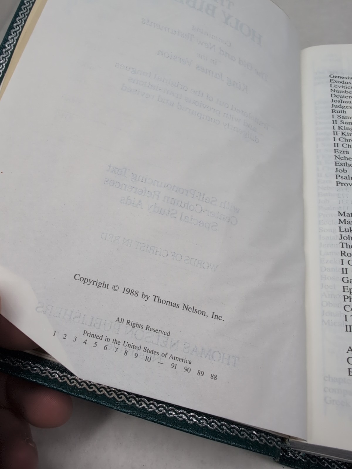 Holy Bible Nelson 595TL, Bonded Leather , Red Letter Teal, 1988