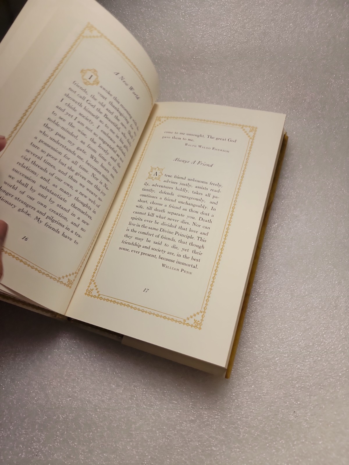 EXCELLENT CONDITION The Treasure of Friendship – Hallmark Editions Vintage 1968