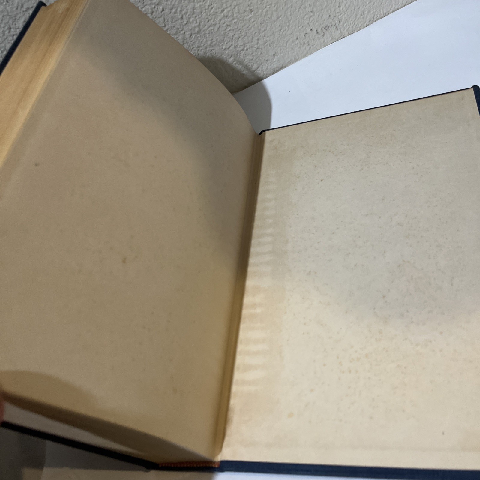 Vintage James Joyce FINNEGANS WAKE, Viking Press 1st Ed 3rd Printing, 1944 HC