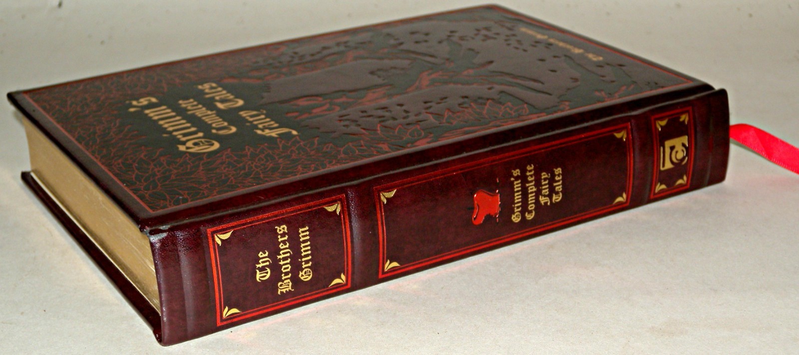 Grimms Complete Fairy Tales 2011 Hardback Canterbury Classics Hunt