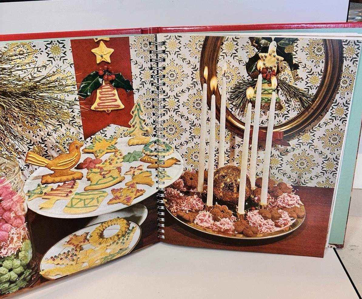 Betty Crocker Cooky Book 2002 Facsimile Edition Of 1963 Cookie Cookbook Spiral