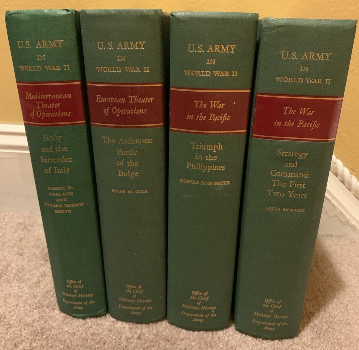 U.S. ARMY IN WORLD WAR II FIRST EDITION MILITARY BOOK LOT INCLUDES MAPS