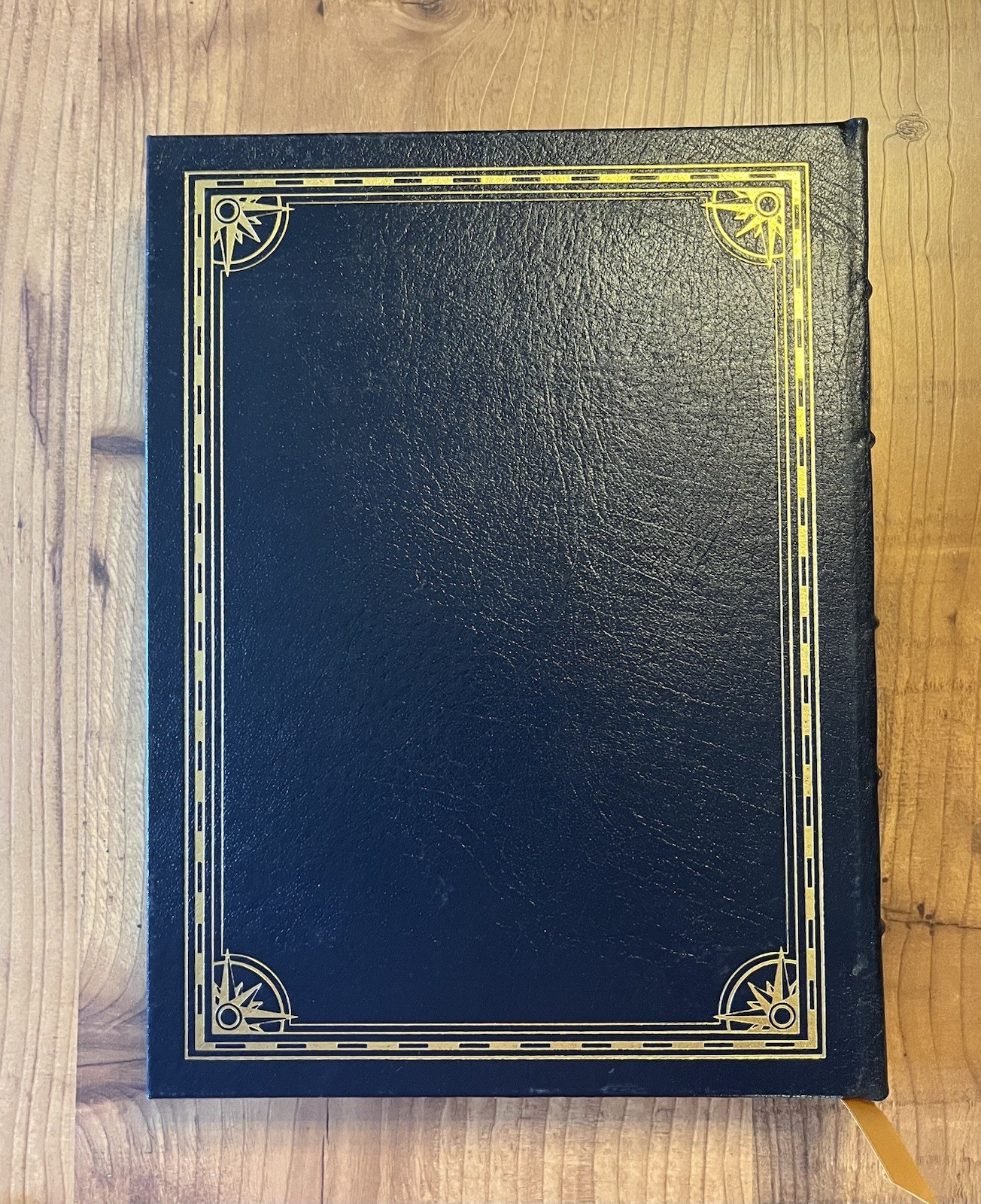 Easton Press 1991 ATLAS OF THE WORLD Oversized Leather Embossed Gilded Pages