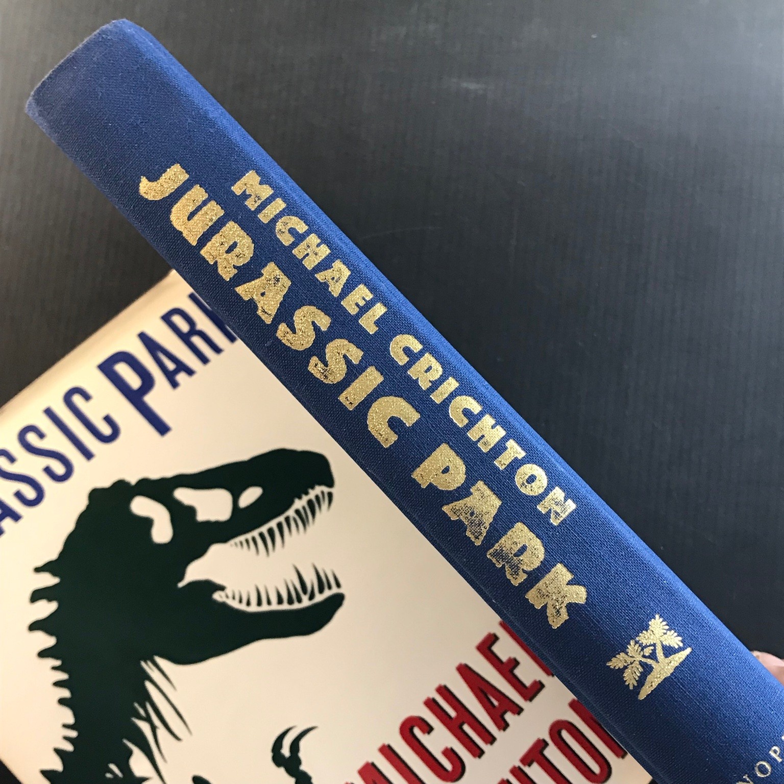 Jurassic Park Michael Crichton Fourth Printing 1990 Hardcover Dust Jacket