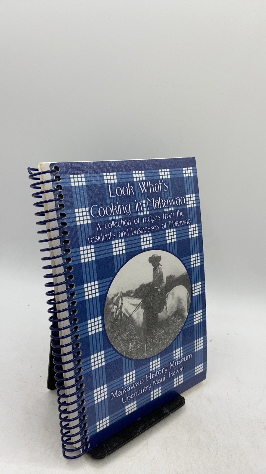 Look What’s Cooking in Makawao: A Collection of Recipes From the Residents an…