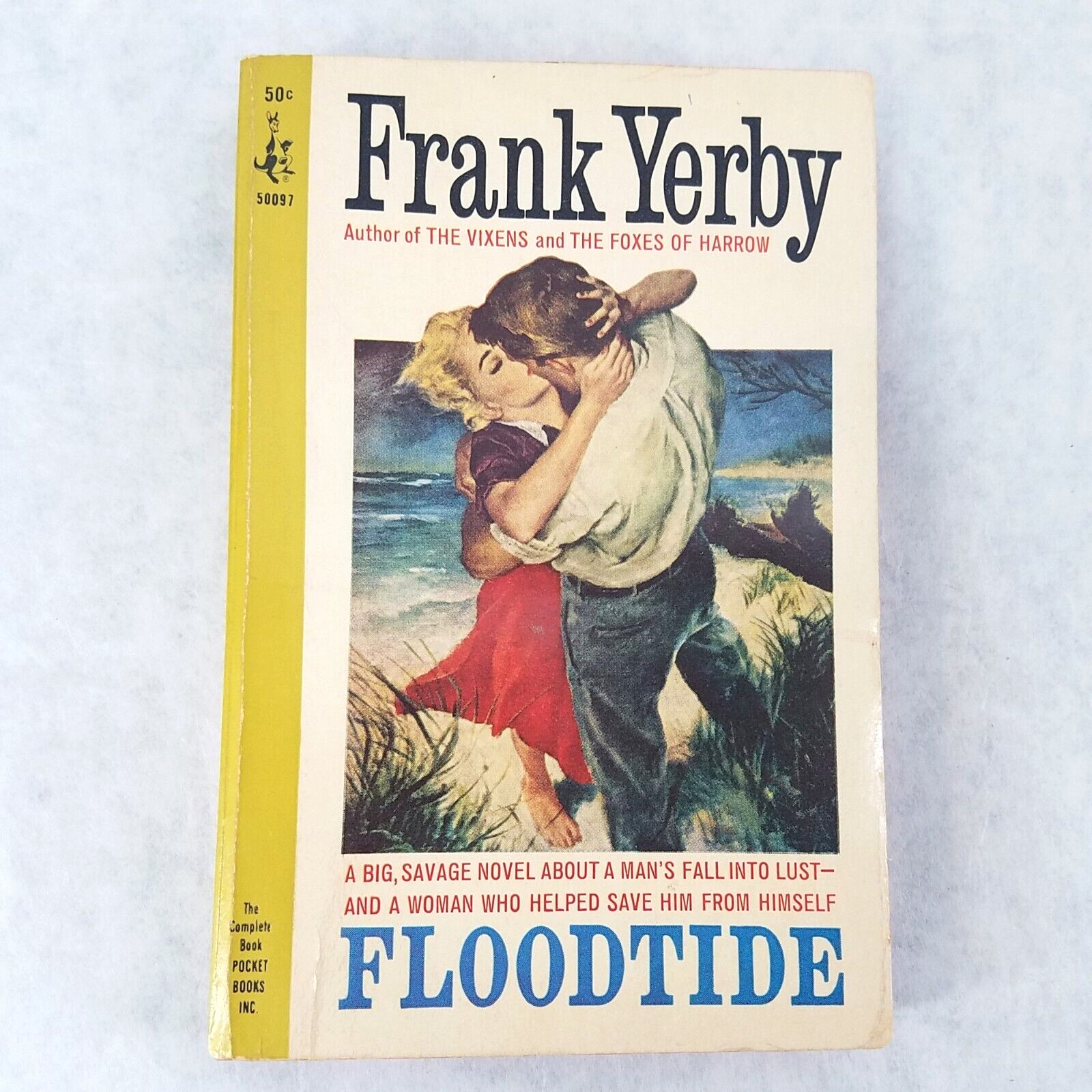 Floodtide – 1965 Softcover by Frank Yerby – 50097