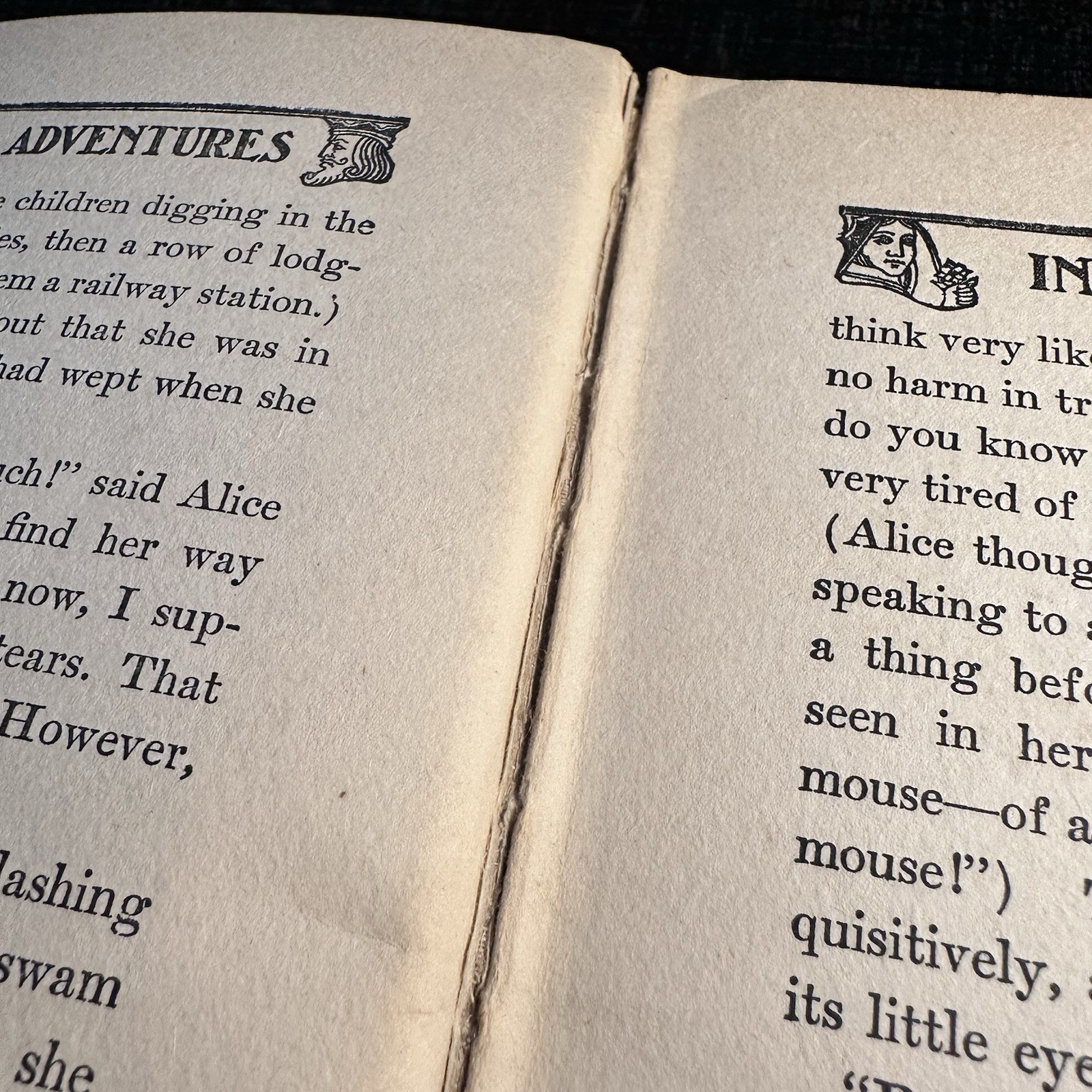 1931 Alice In Wonderland Lewis Carroll Bessie Pease Illus Hardback Vintage Book