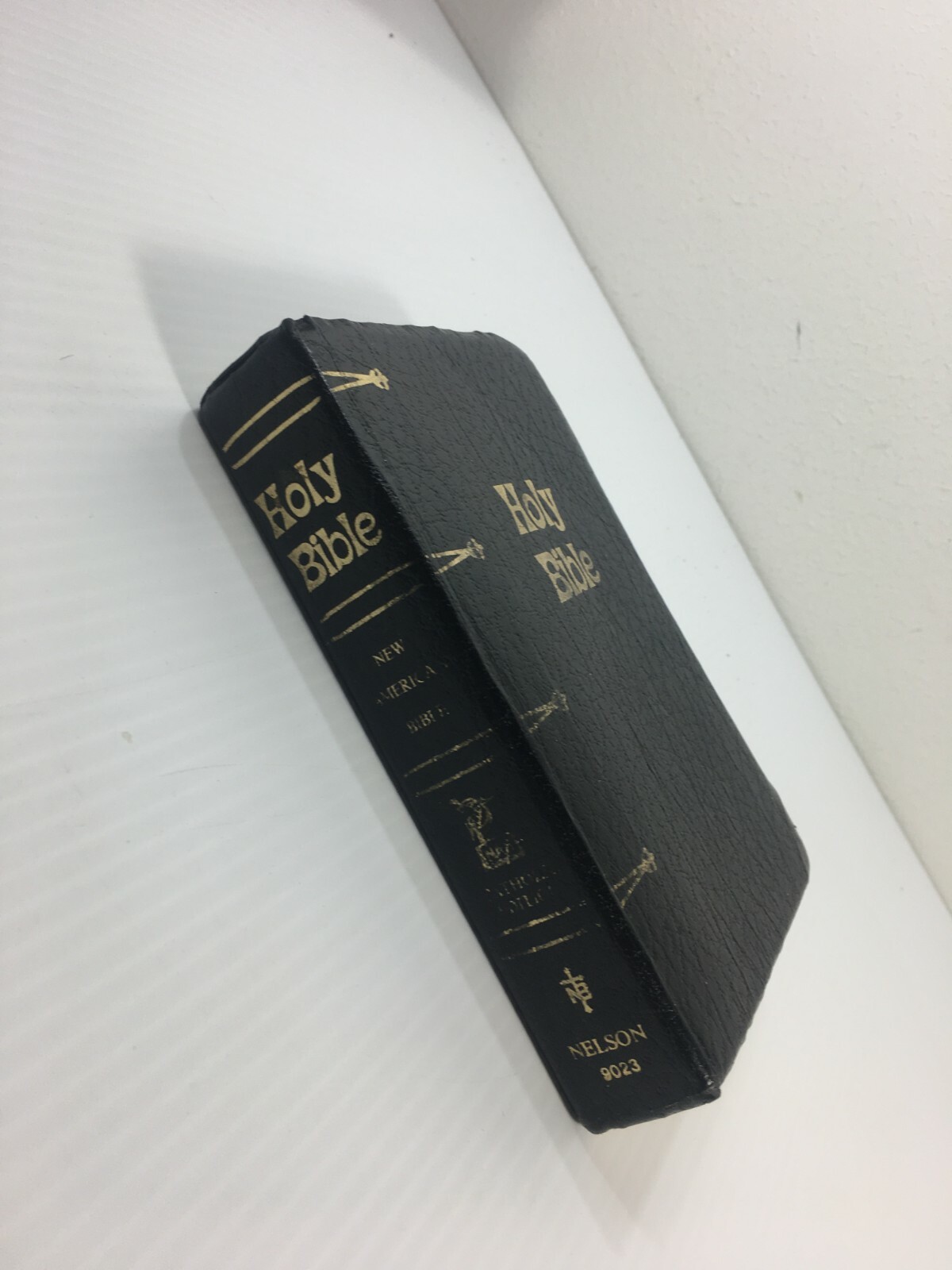 Holy Bible NAB Nelson Vintage Book 1971 Bonded Leather