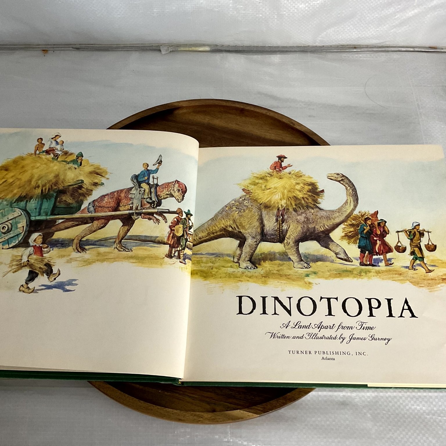 Dinotopia The World Beneath James Gurney 1995 1st Edition Illustrated Fantasy