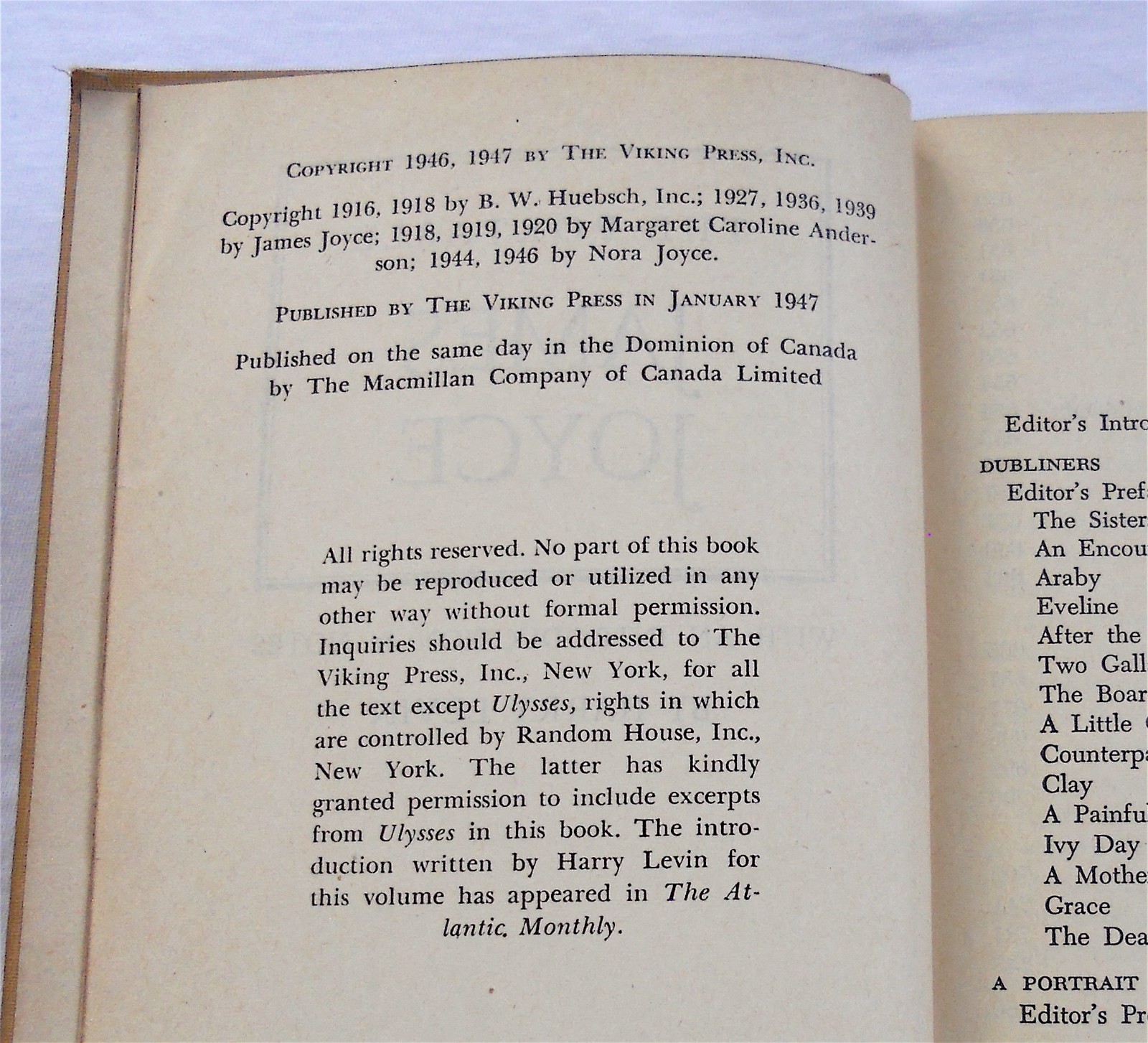1947 The Portable JAMES JOYCE Hardcover Viking Press 1st Edition / 1st Printing