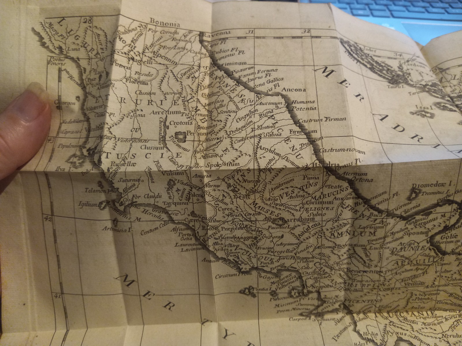 1782 HISTOIRE ROMAINE BY M ROLLIN FULL LEATHER VOLUME 2 ONLY, W/MAP OF ITALY!!