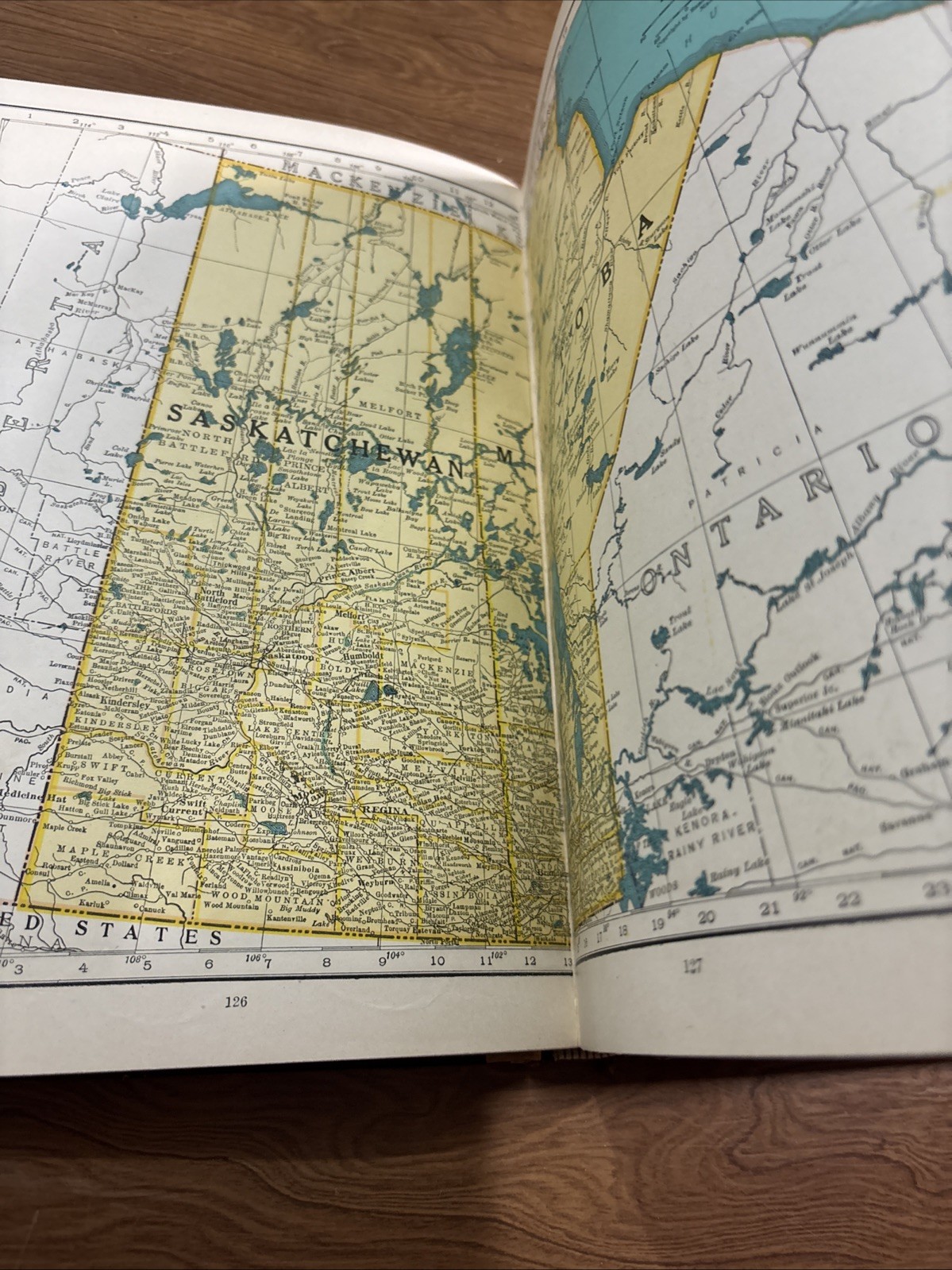 Vtg Leather World Atlas 1943 Rand McNally & CO WAR ZONES Maps WWII VERY RARE MCM