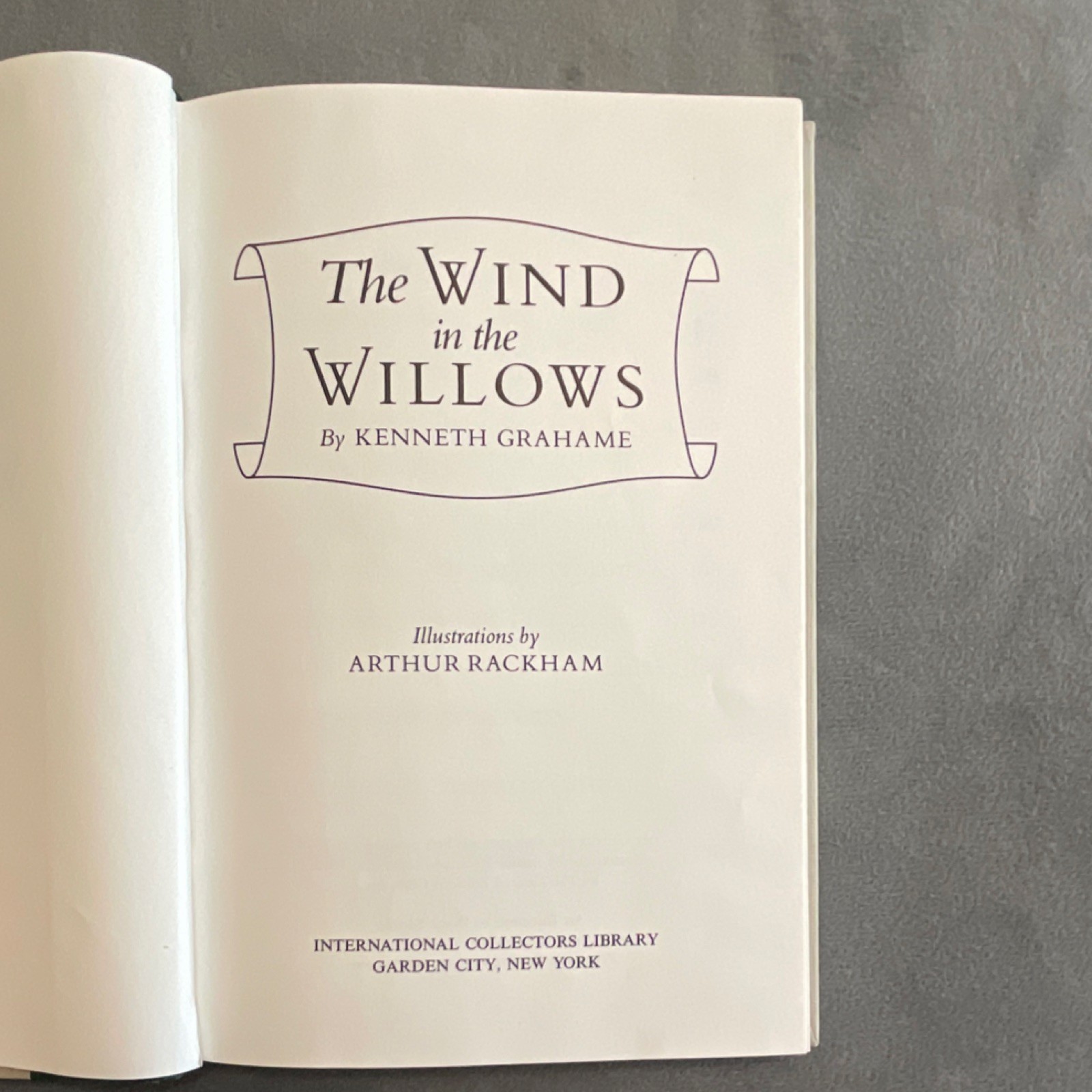 The Wind in the Willows Illustrated Hardcover Kenneth Grahame Intl Collectors L…