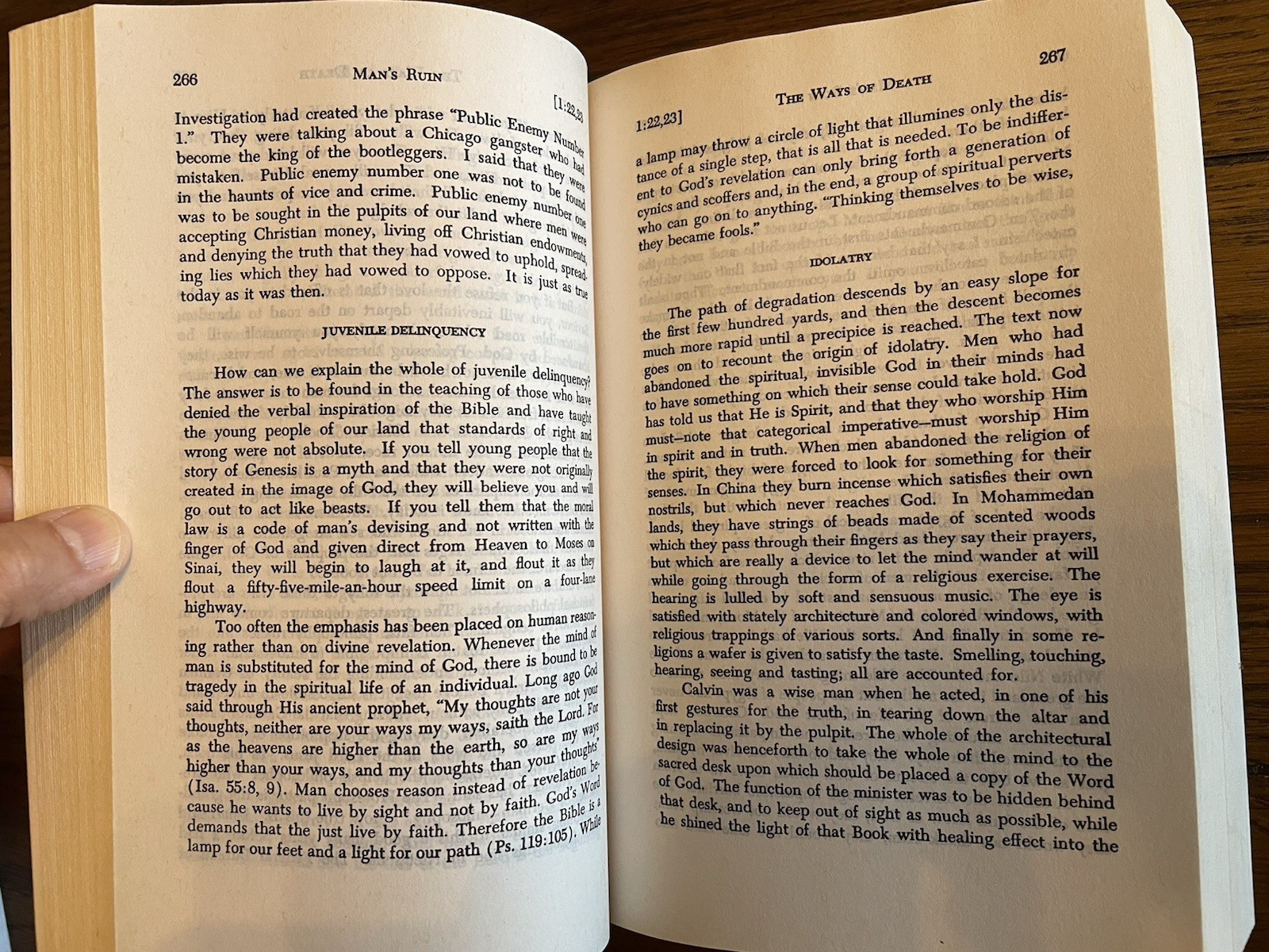 Romans: Chapters 1:1-5:11 One Book only. Barnhouse. Hendrickson Publishers 1273