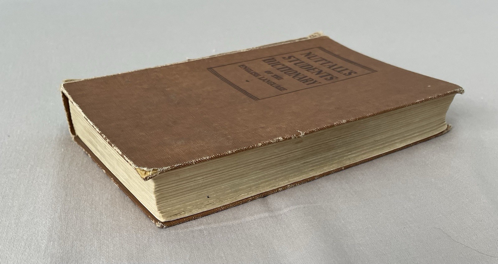 Vintage Nuttalls STUDENTS Dictionary Of The English Language 1947 Cloth Bound