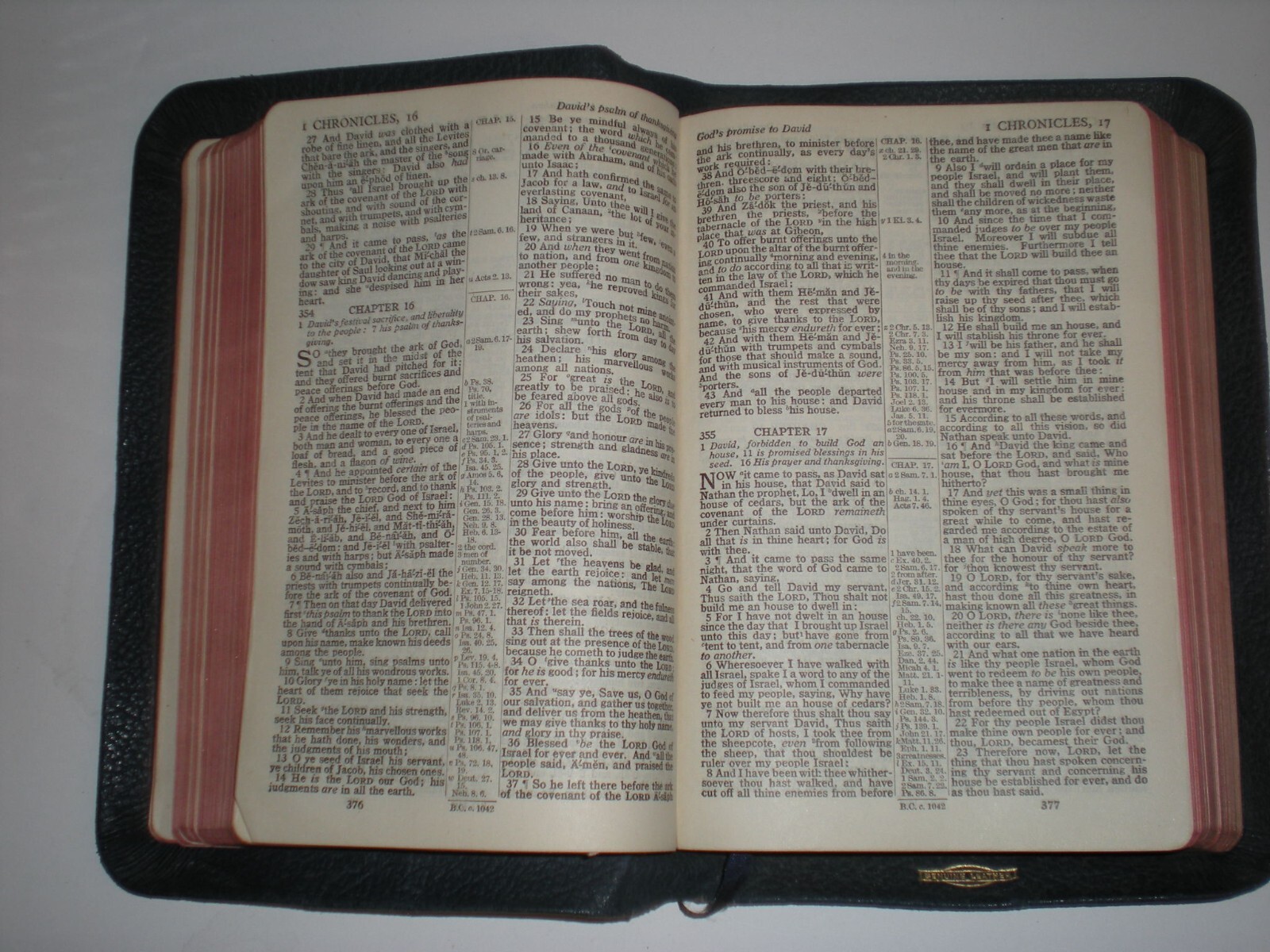 Presentation Holy Bible dist. by The Masonic History Company Chicago Ill. vtg