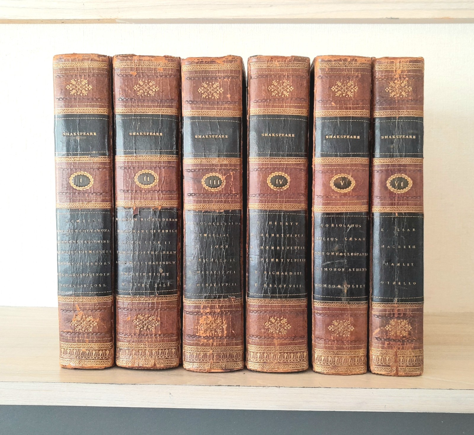 1700s THE WORKS OF WILLIAM SHAKESPEARE, FINE BINDINGS, GOOD CONDITION