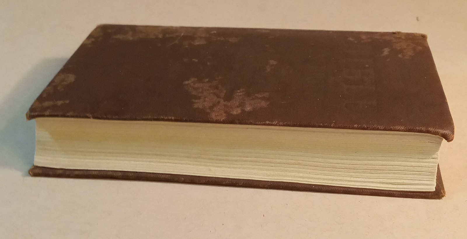 VGT The Bible In Brief. 1943. Inscribed. 425pgs. 5.25″x3.5″. Wear