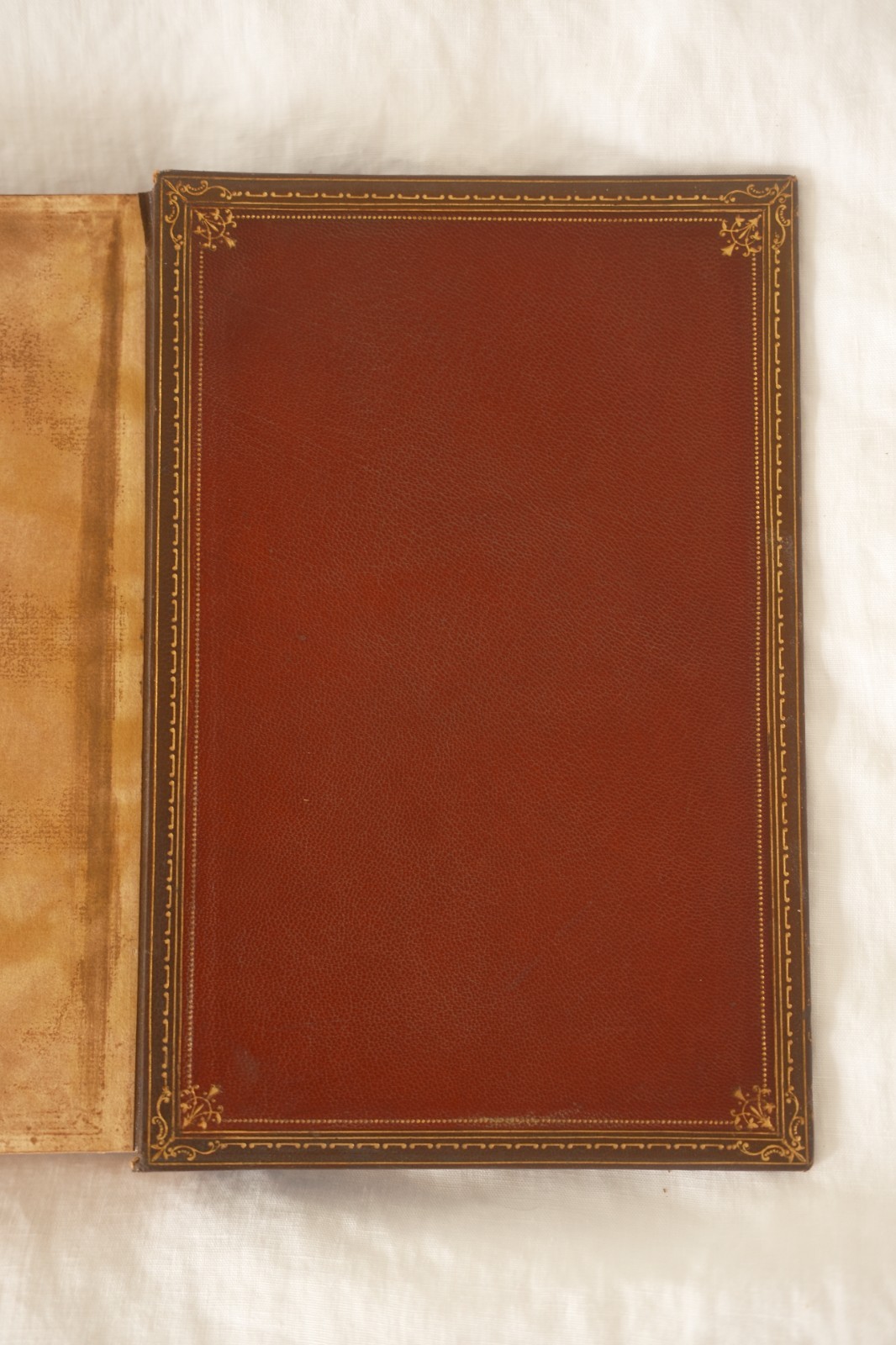 GRAIL Extremely Scarce 1 of 26 Descartes Method & Meditations Fine Binding 1901