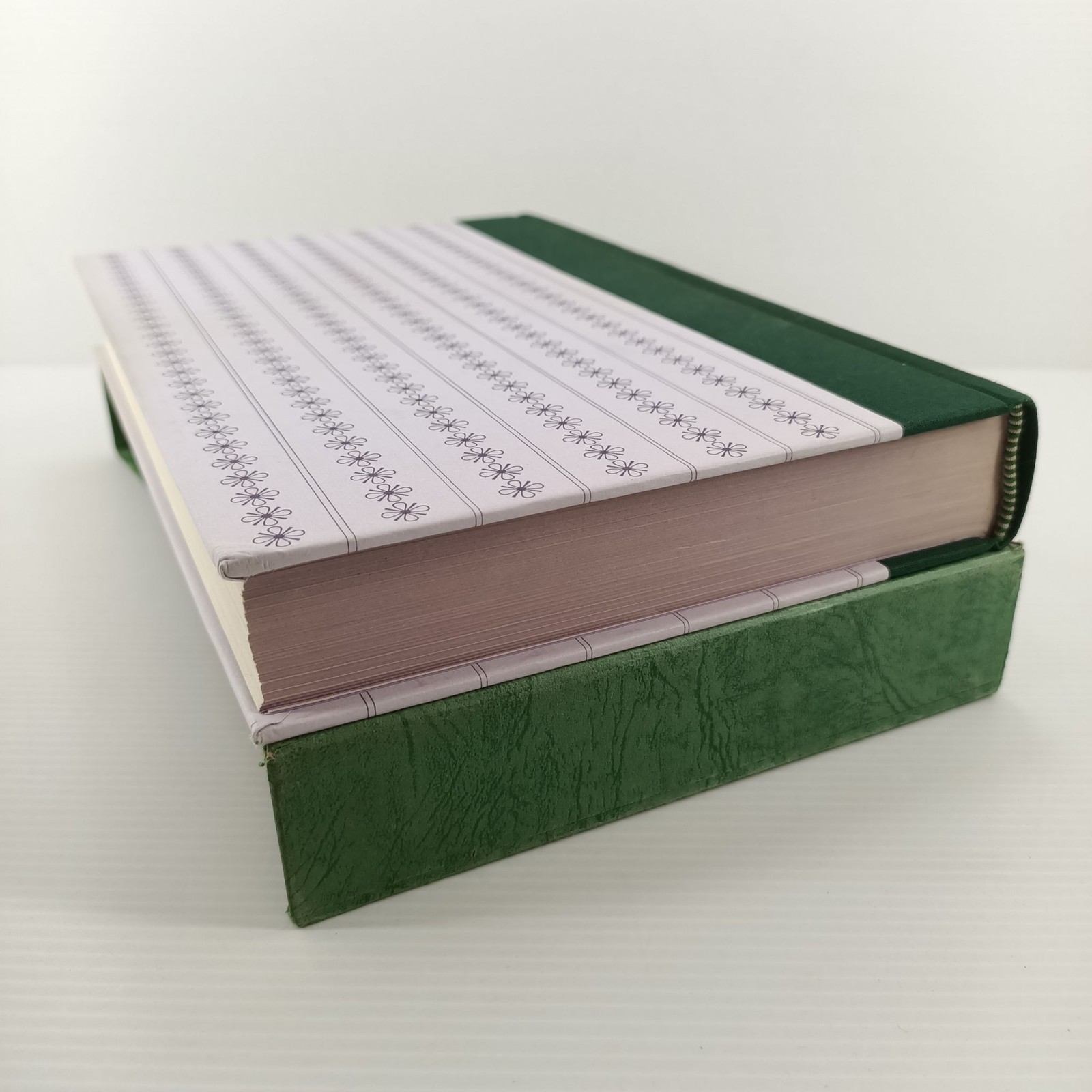 Folio Society Great Expectations Charles Dickens 1981 Illustrated Slipcase Book