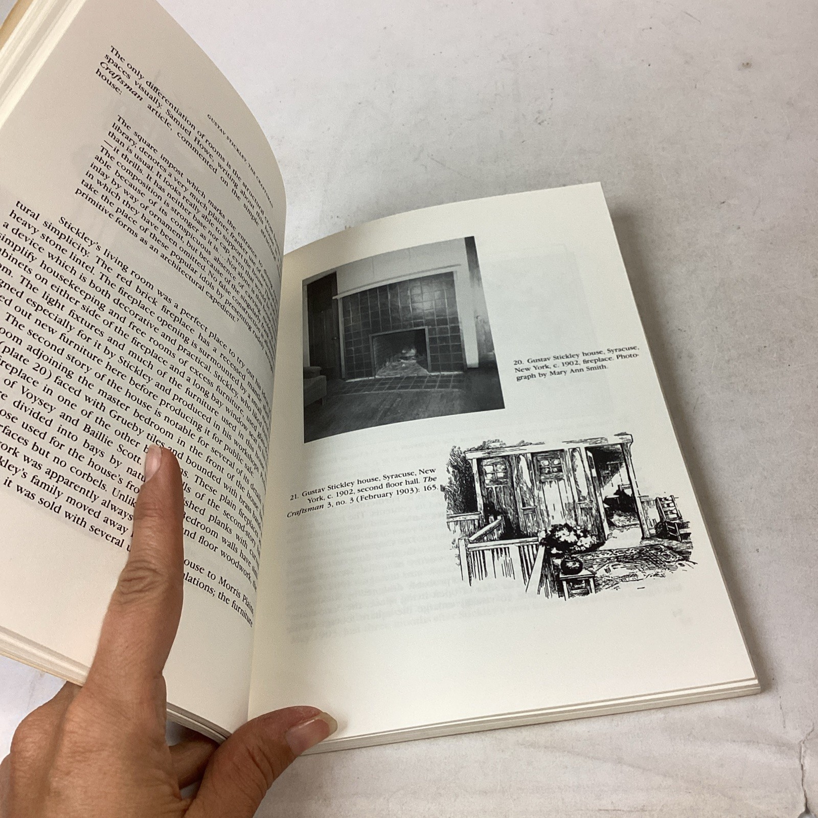Lot Of Vintage Furniture Books And Catalogs – Clock Guide, Furniture Price List