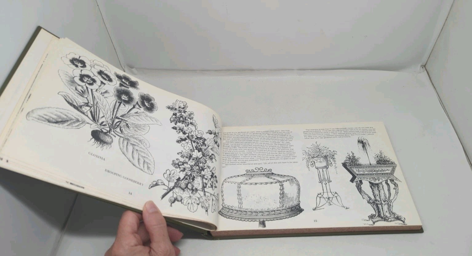 The Gardener’s Catalogue The Guide to Buying Plants 1976 Tom Riker HC DJ BCE