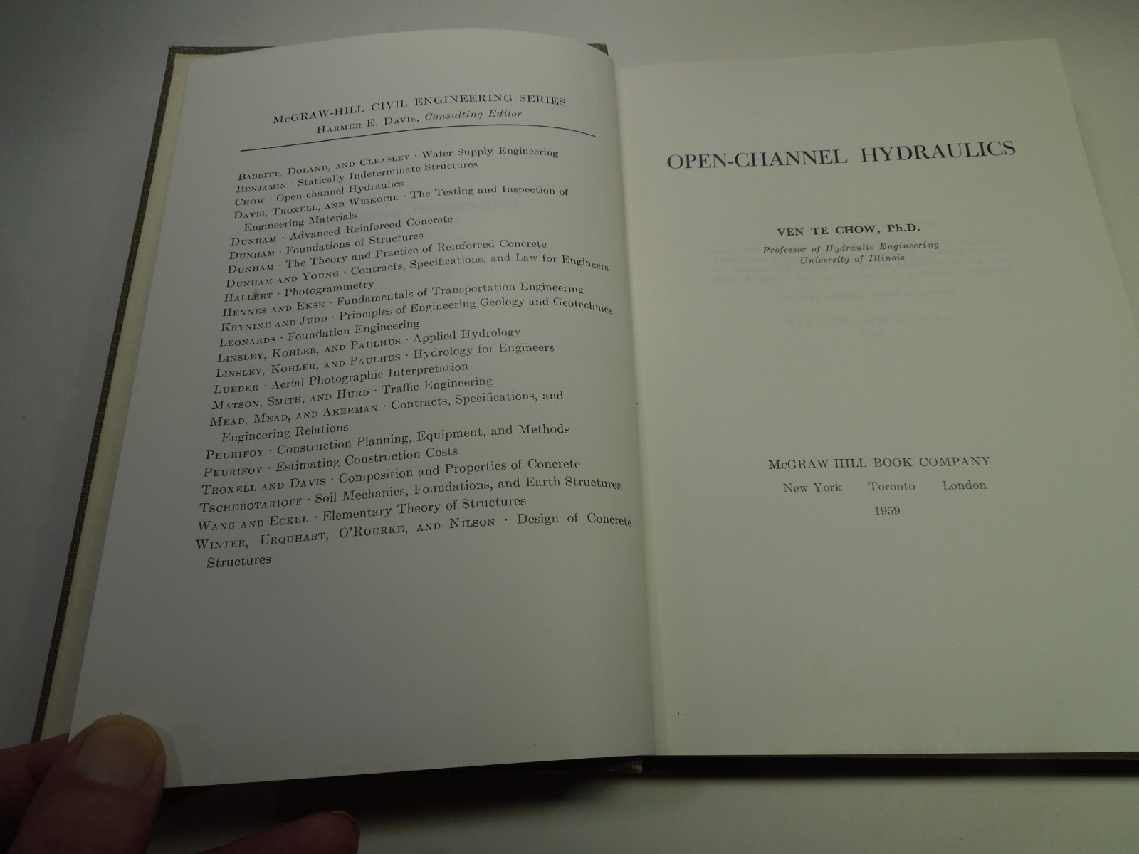 Hydrology for Engineers Linsley, Kohler & Paulhus 1958 McGraw-Hill