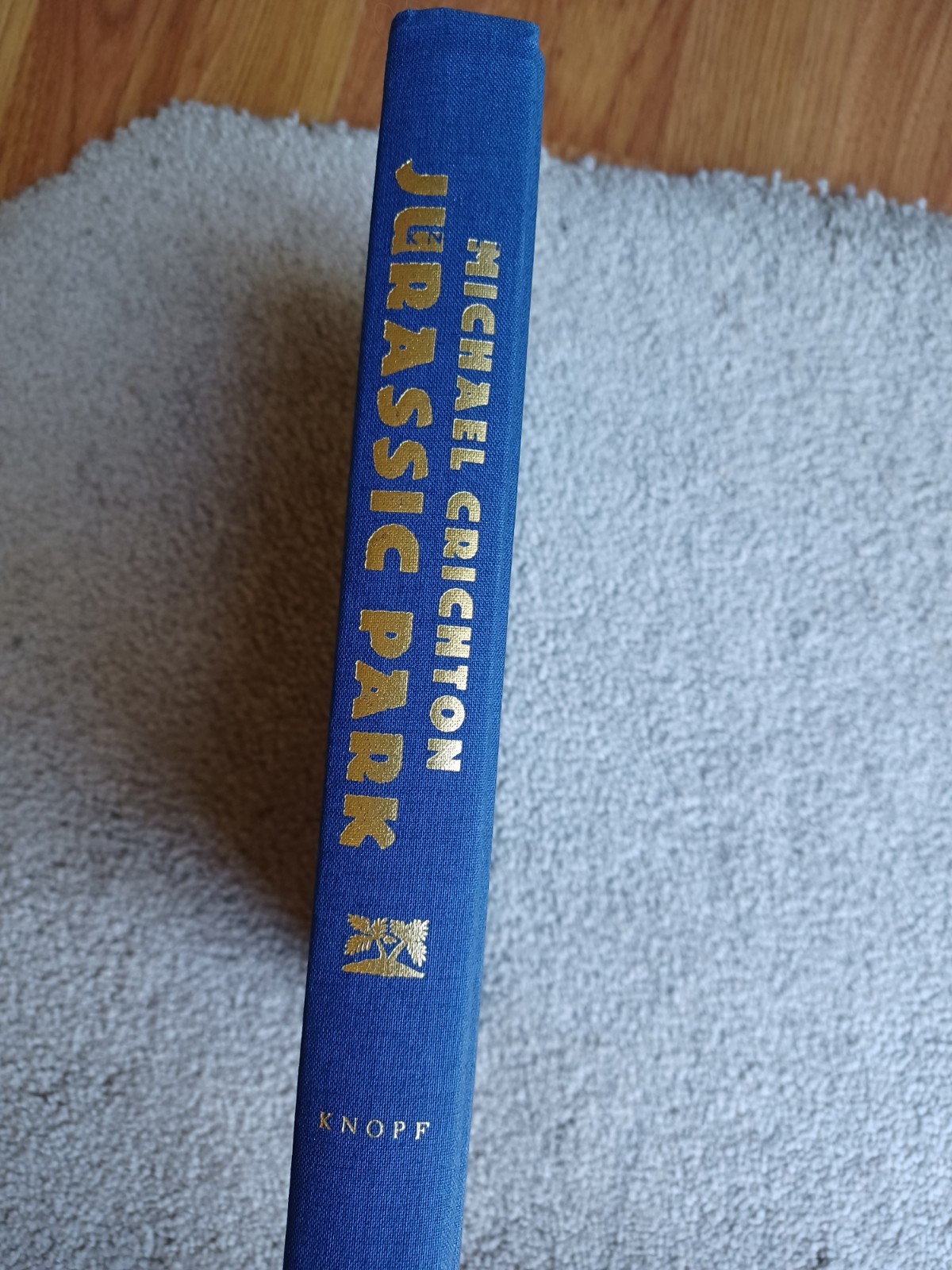 Jurassic Park first printing by Miachael Crichton in mint condition