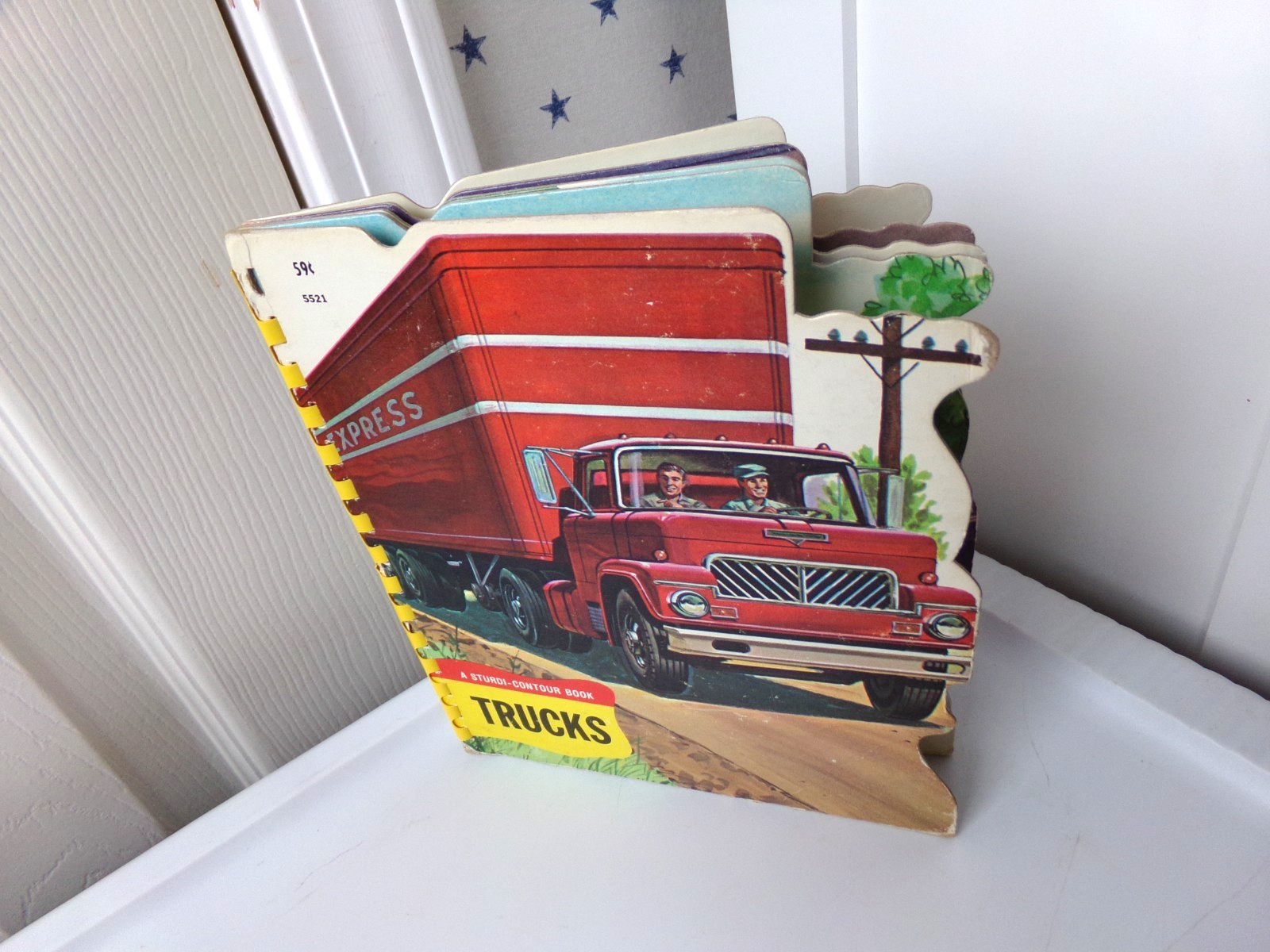 Trucks A Sturdi-Contour Book Vtg Wonder Picture Board Book Made in USA Toddler $