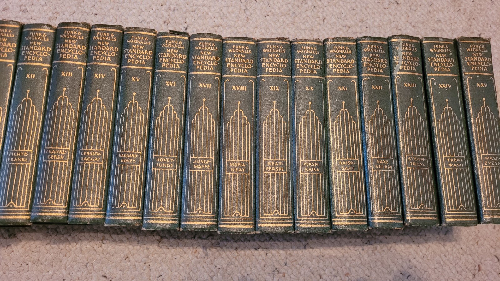 Vintage 1931 Funk & Wagnalls New Standard Encyclopedia 25 Vols Complete Set