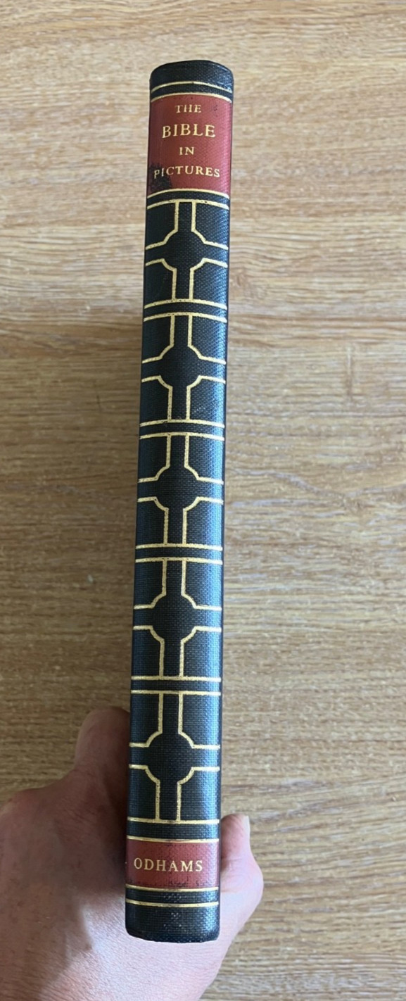 The Bible In Pictures odhams press Limited the Rev Ralph Kirby Vintage 1940s