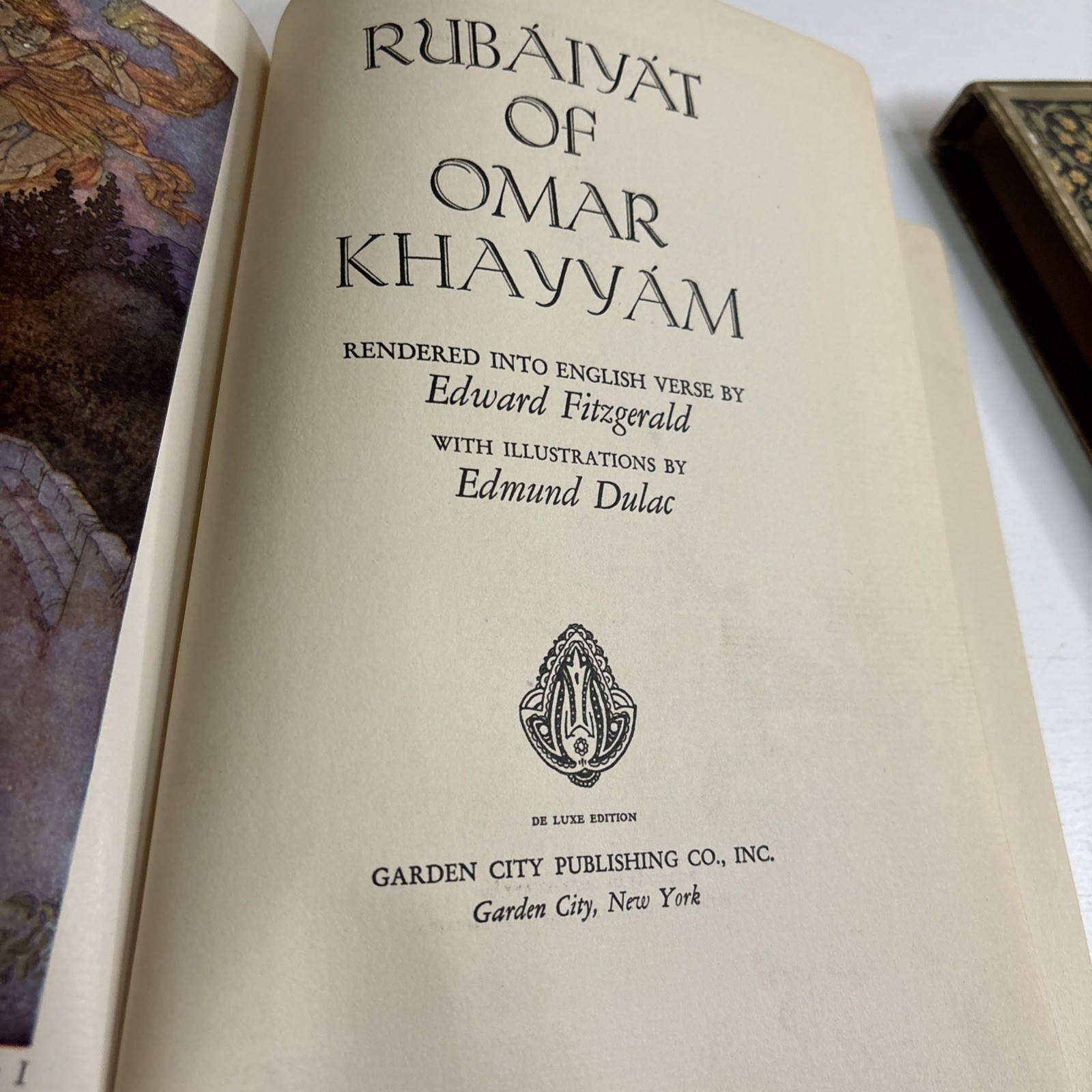 Rubaiyat of Omar Khayyam by Omar Khayyam HC With Slip Case Illustrated Edmund D