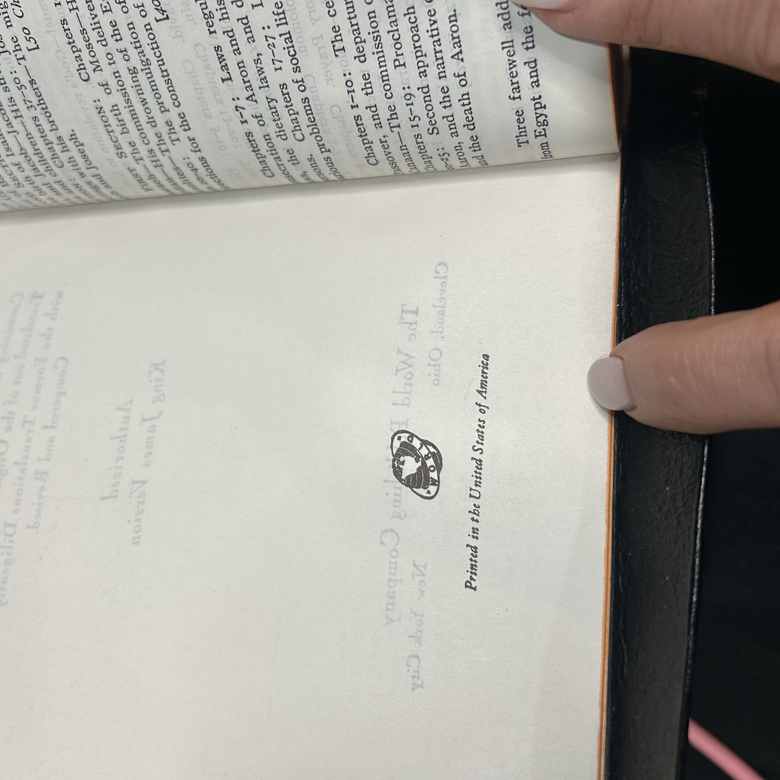 1950’s Holy Bible Self-Pronouncing King James Version World Publishing Co
