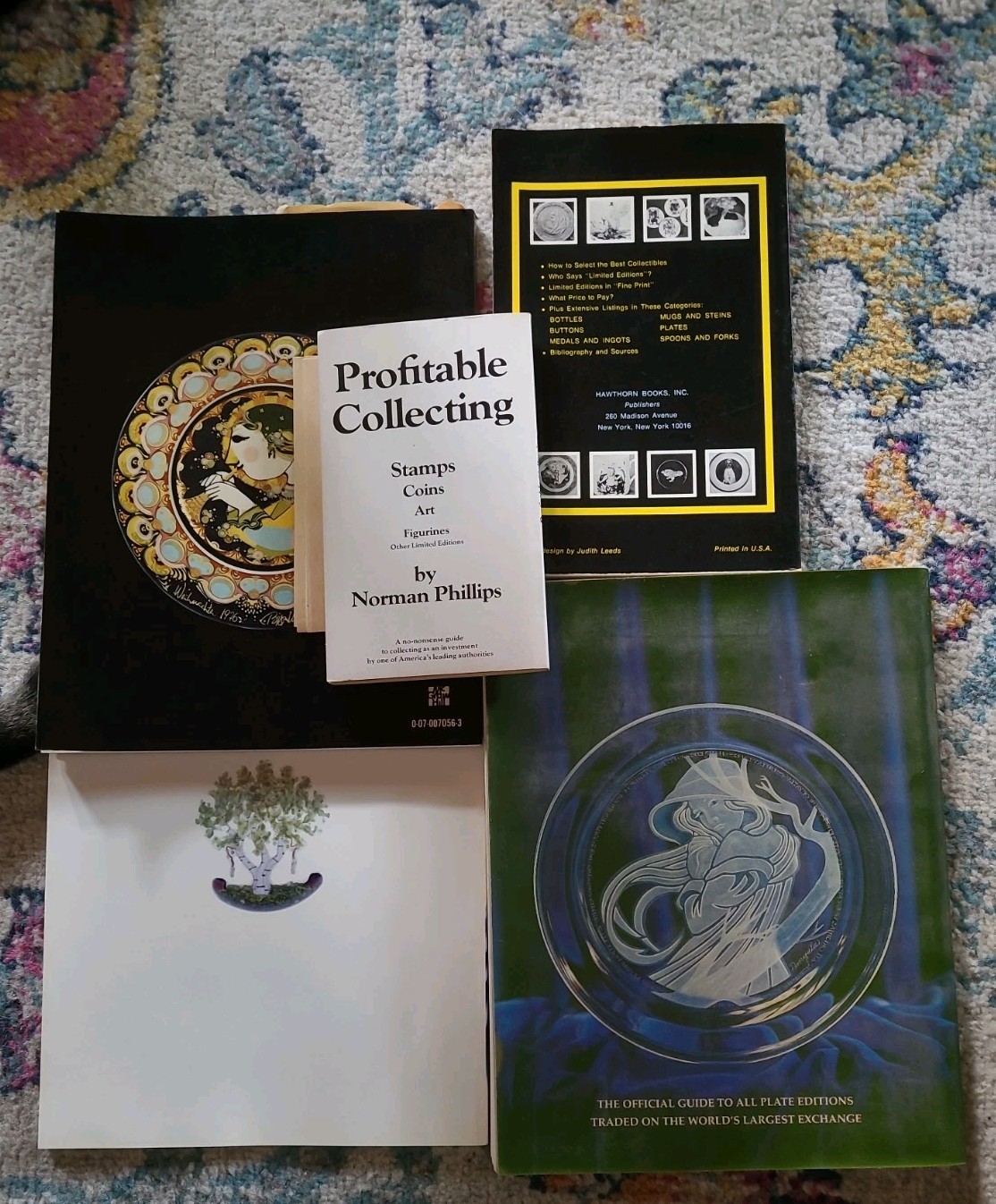 Lot of Collectibles Guide Books