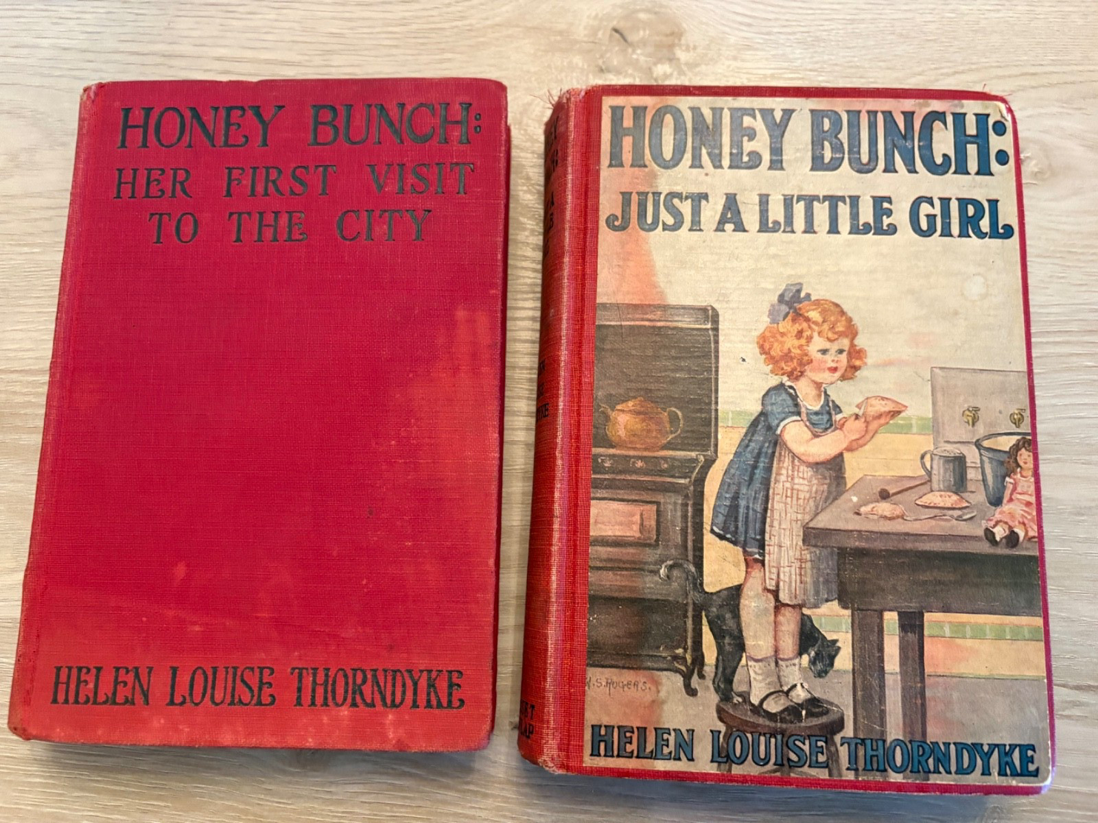 2 Vintage Honey Bunch books by Helen Louise Thorndyke – Collectibles 1923