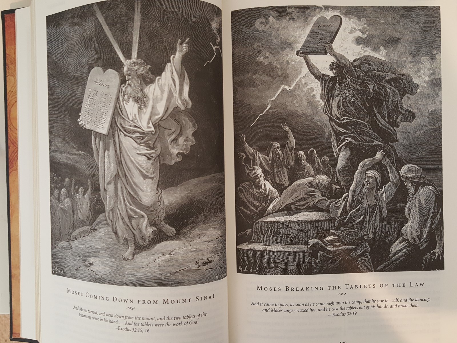 THE HOLY BIBLE King James Version KJV Deluxe Illustrated Gustave Dore NEW SEALED