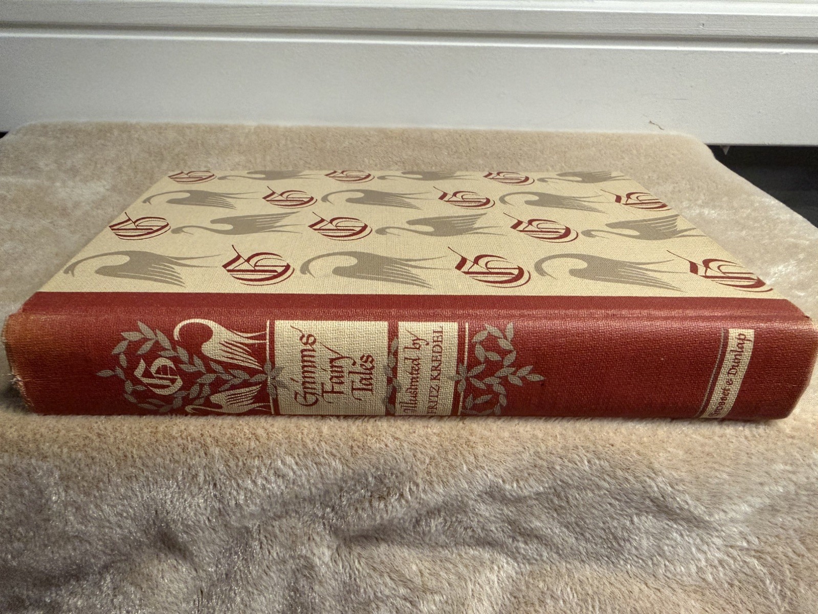 Grimms’ Fairy Tales Vintage HC Book 1945 The Brothers Grimm Illust Jr Library
