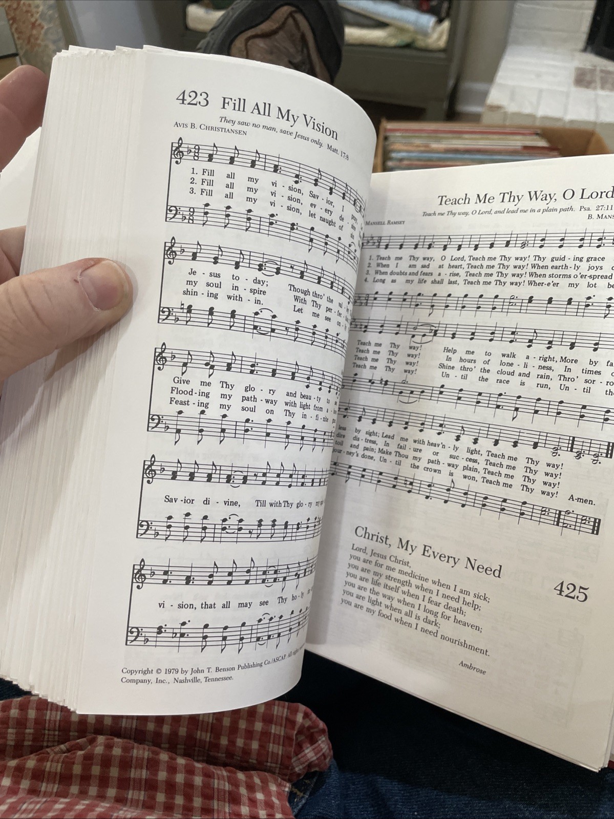 Sing Joyfully Hymn Book Spiral Bound 683 Pages VG