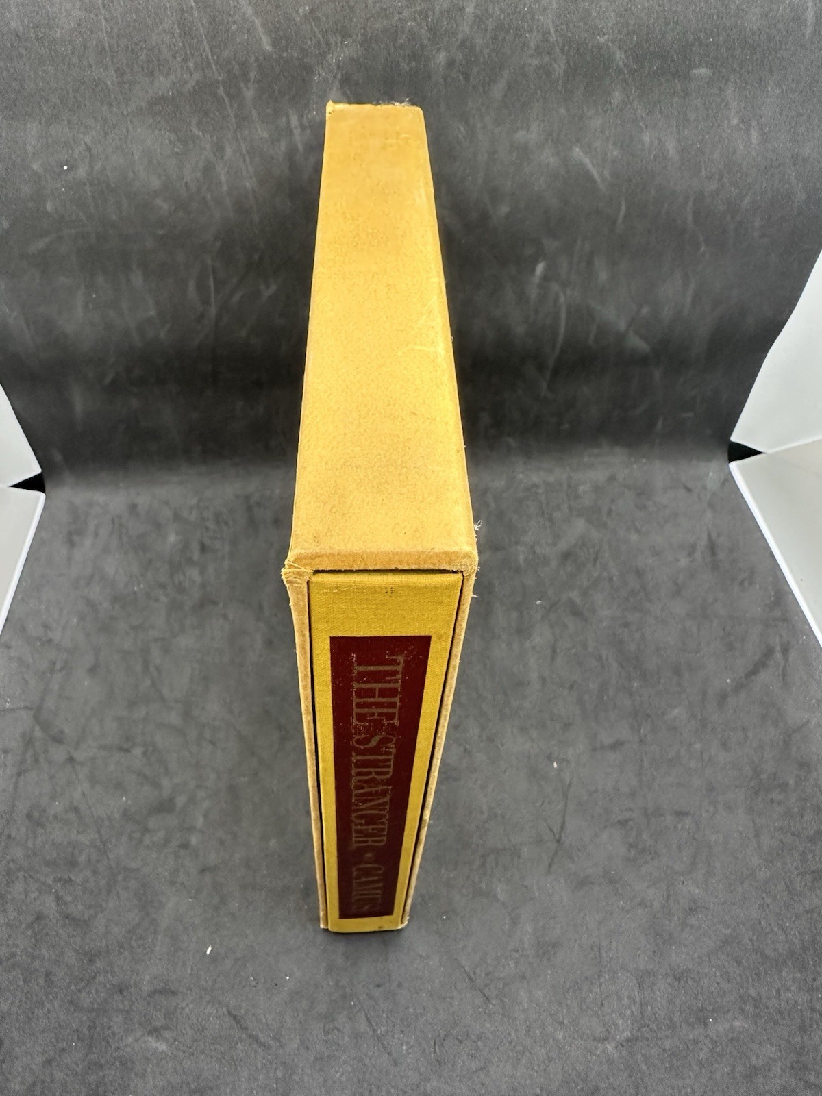 The Stranger Albert Camus 1971 – The Heritage Press – Illustrated – SC