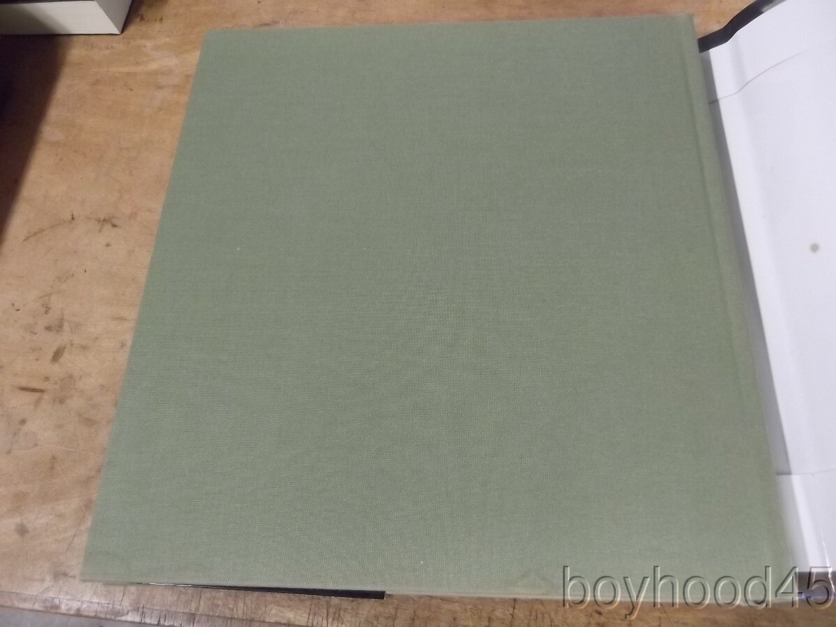 Robert Vickrey: The Magic of Realism by Philip Eliasoph-SIGNED BY ROBERT VICKREY