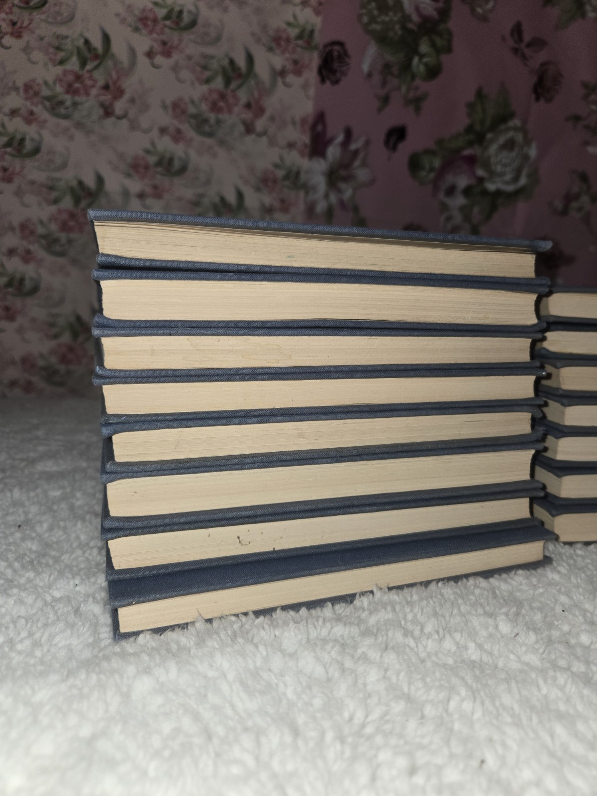 The Yale Shakespeare 40 Volume Set Hardcover Vintage Books Blue 1960’s