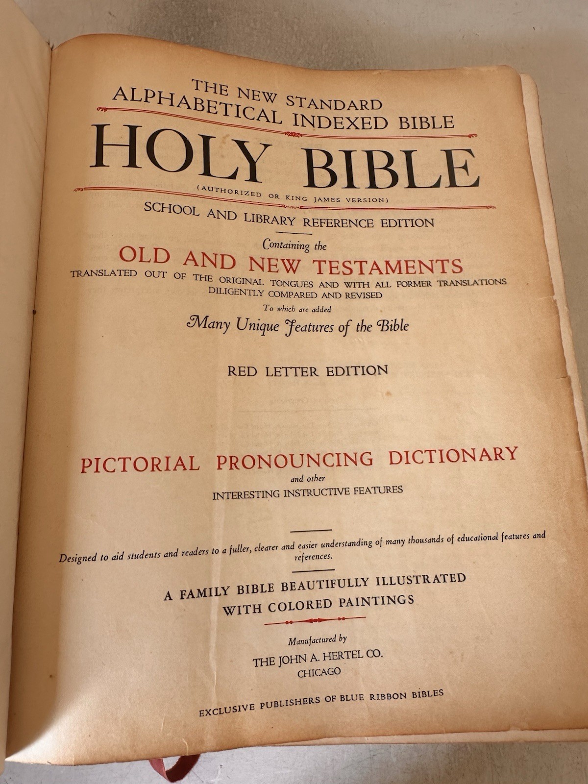 Vintage New Standard Reference Family Bible Blue Ribbon Indexed Red Letter 1948